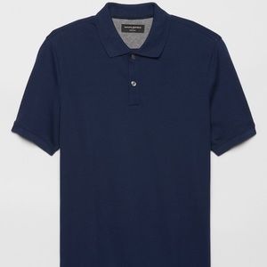 EUC Men’s Banana Republic Navy Luxury Touch Polo